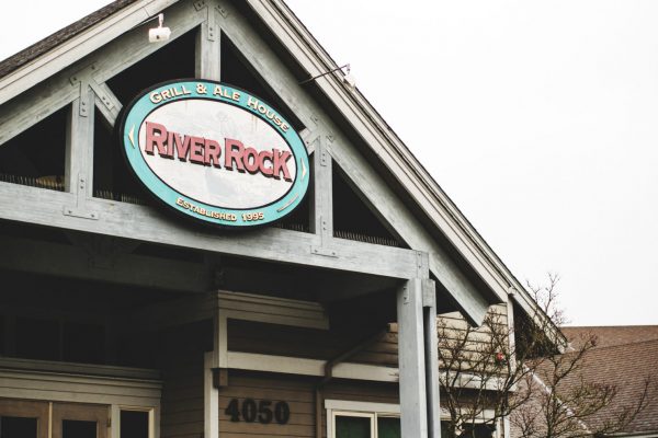 River Rock Grill at Maplewood Golf Course River Rock Grill and Ale House at Maplewood Golf Course in Renton.